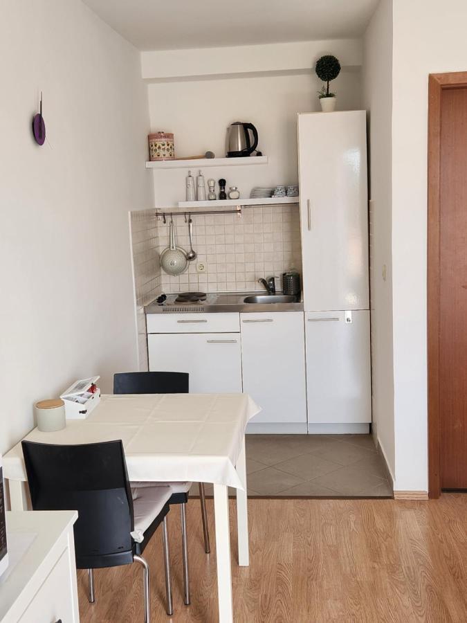 Apartmani Neva Supetar Εξωτερικό φωτογραφία