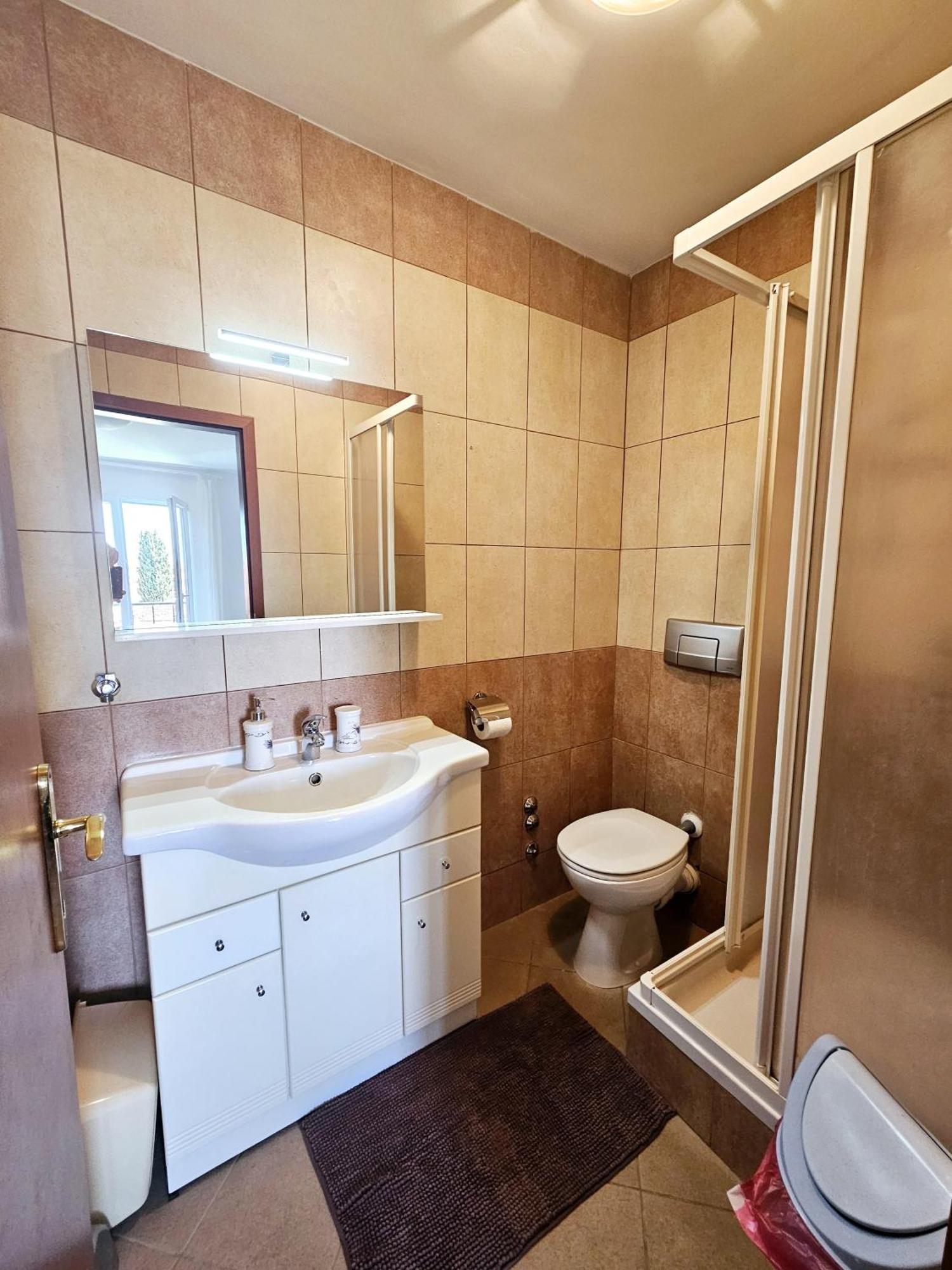 Apartmani Neva Supetar Εξωτερικό φωτογραφία